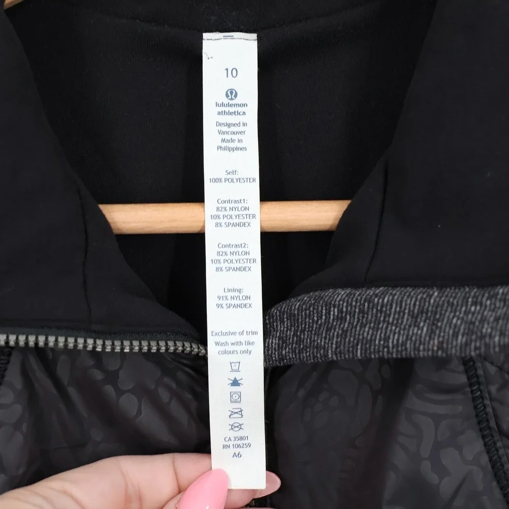 Lululemon Rebel Runner Vest Petal Camo‎ Embossed Black Athletica Athleisure Run